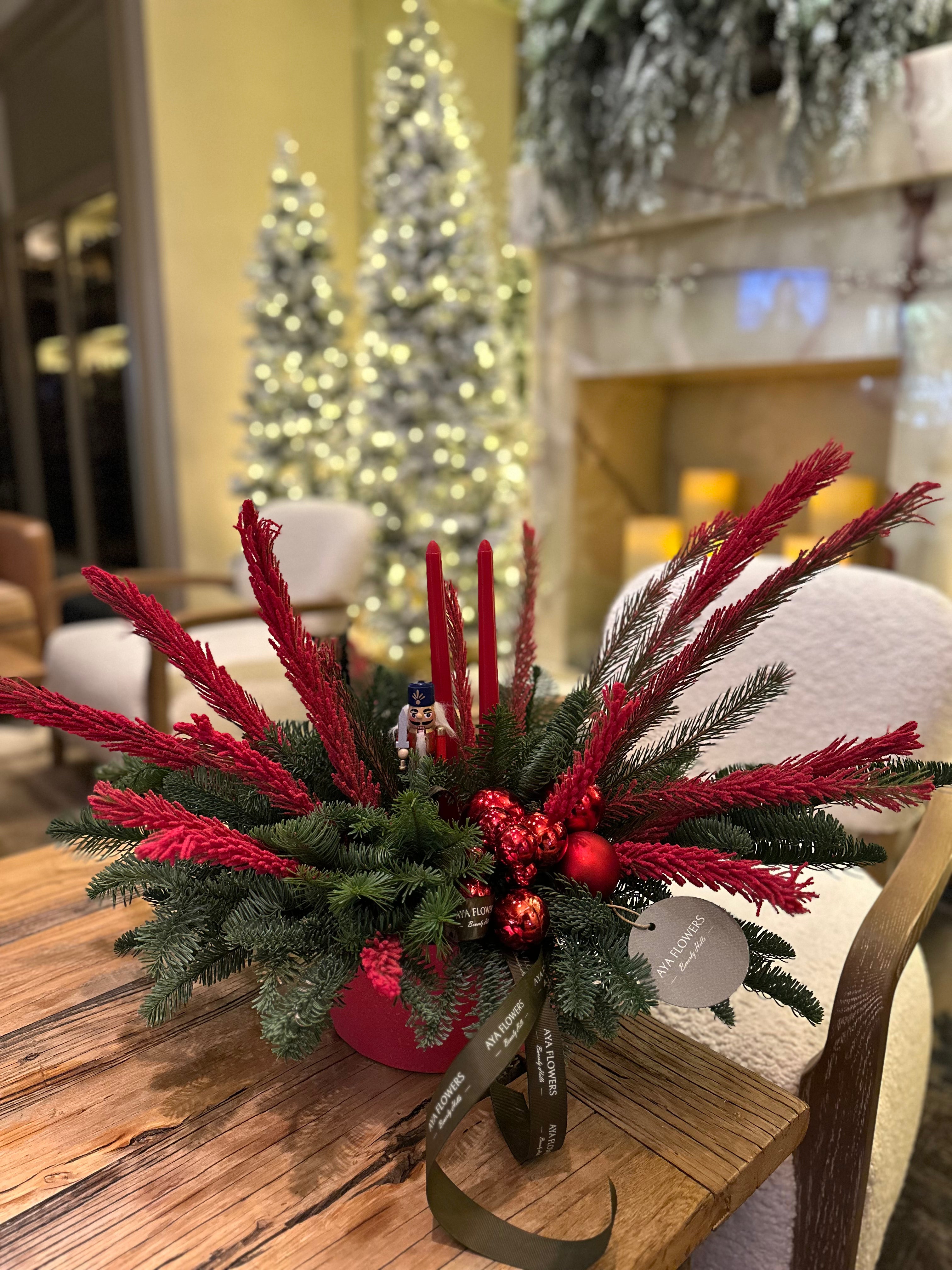 No 1052. Red decoration with nutcracker